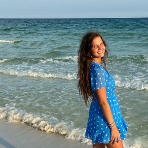 Meet your Posher, Kenzie